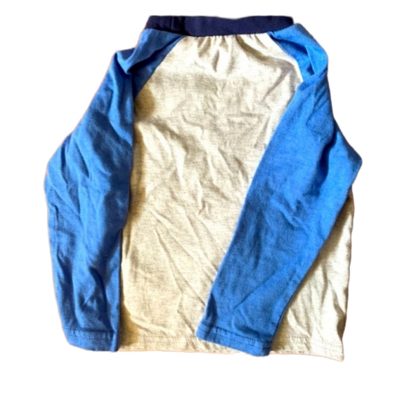 Marvel toddler size 3T long sleeved shirt - Picture 3 of 4